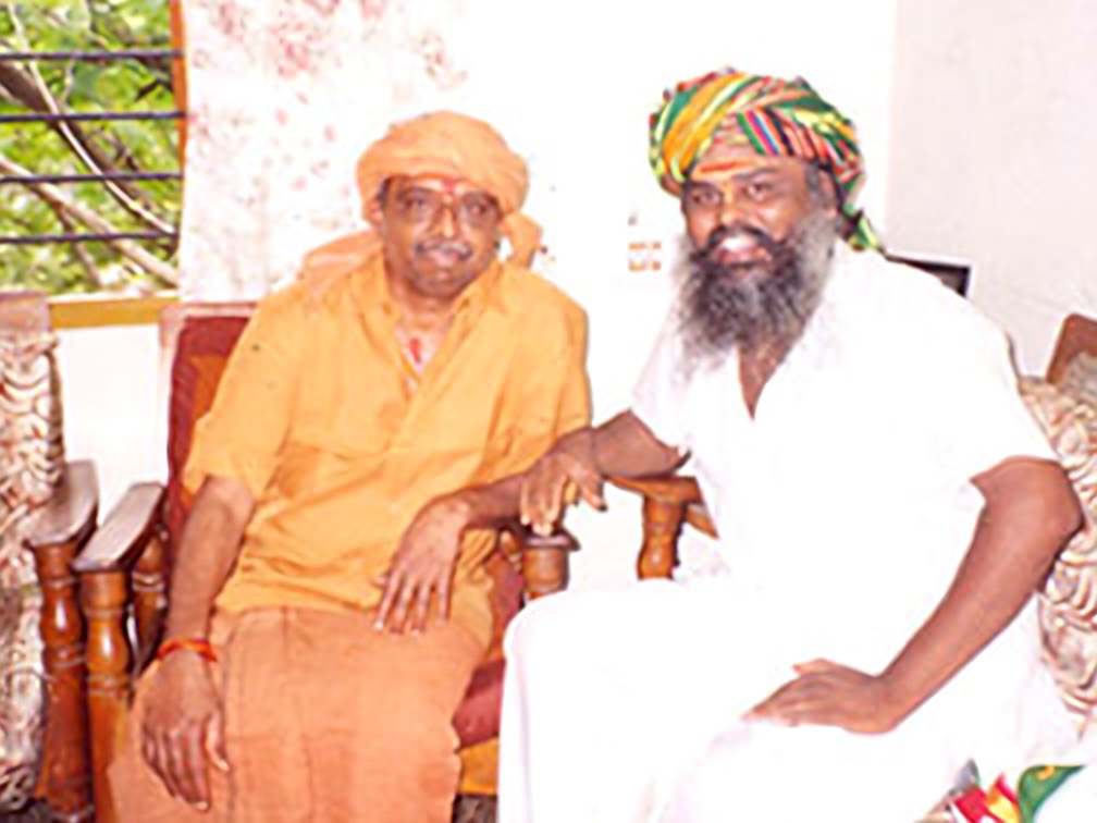 Guruji with an elderly devotee