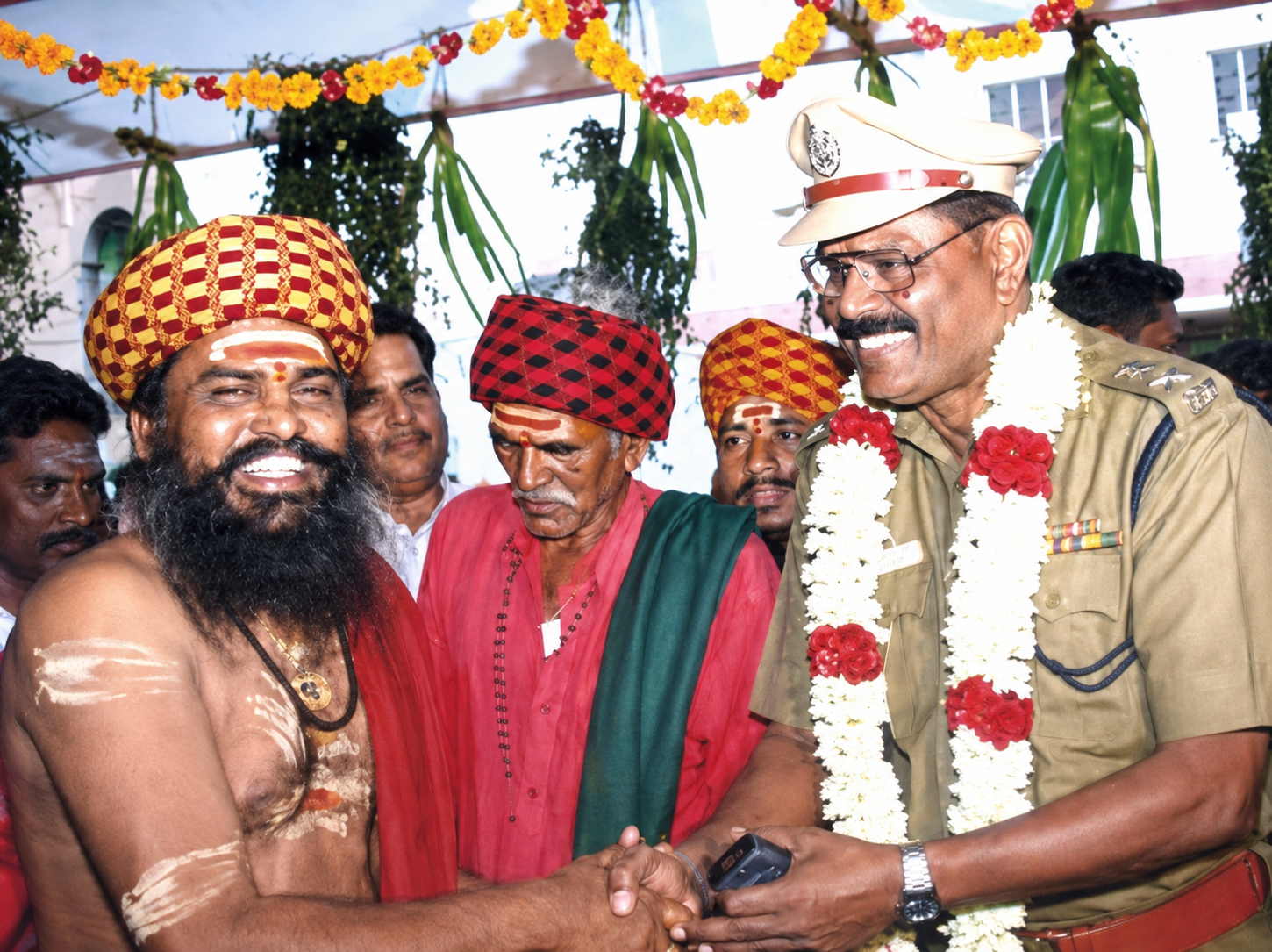 Guruji with Dy Commandant P. Pichaimuthu